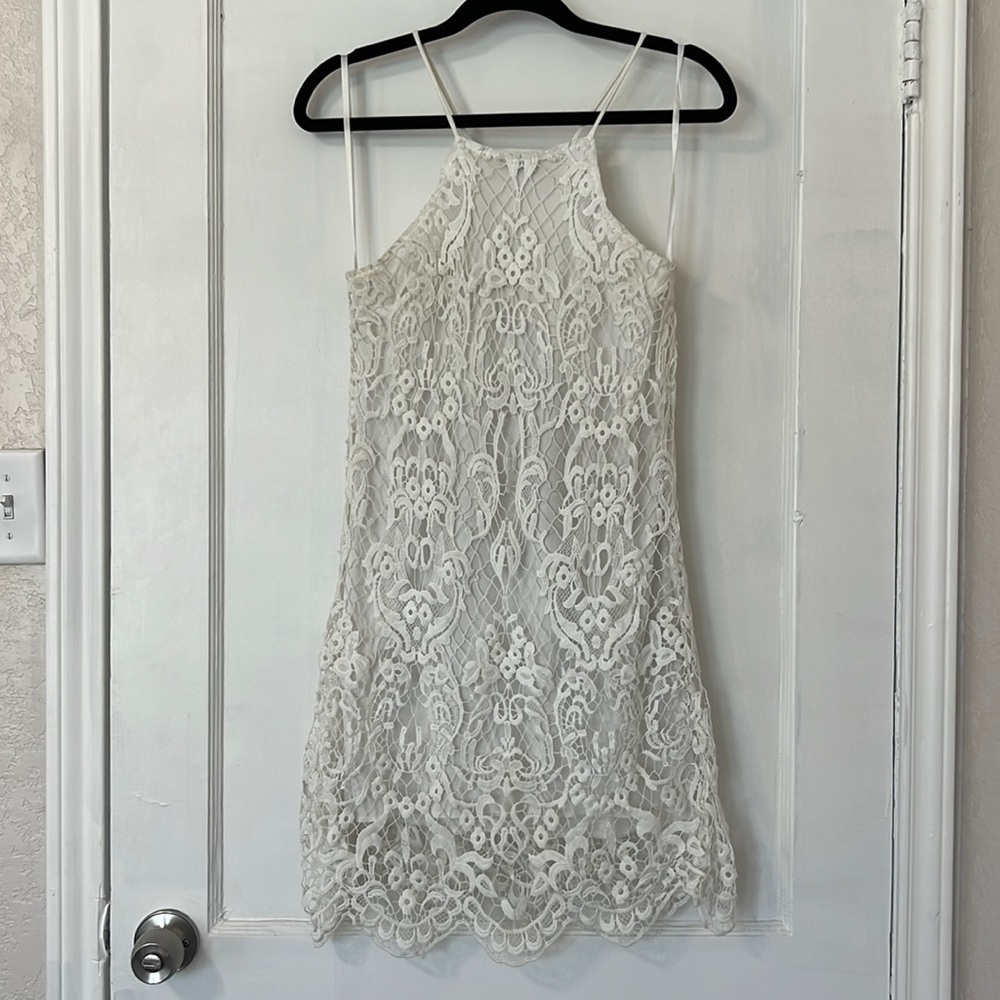Size small, white lace dress! Gently worn (once or twice)